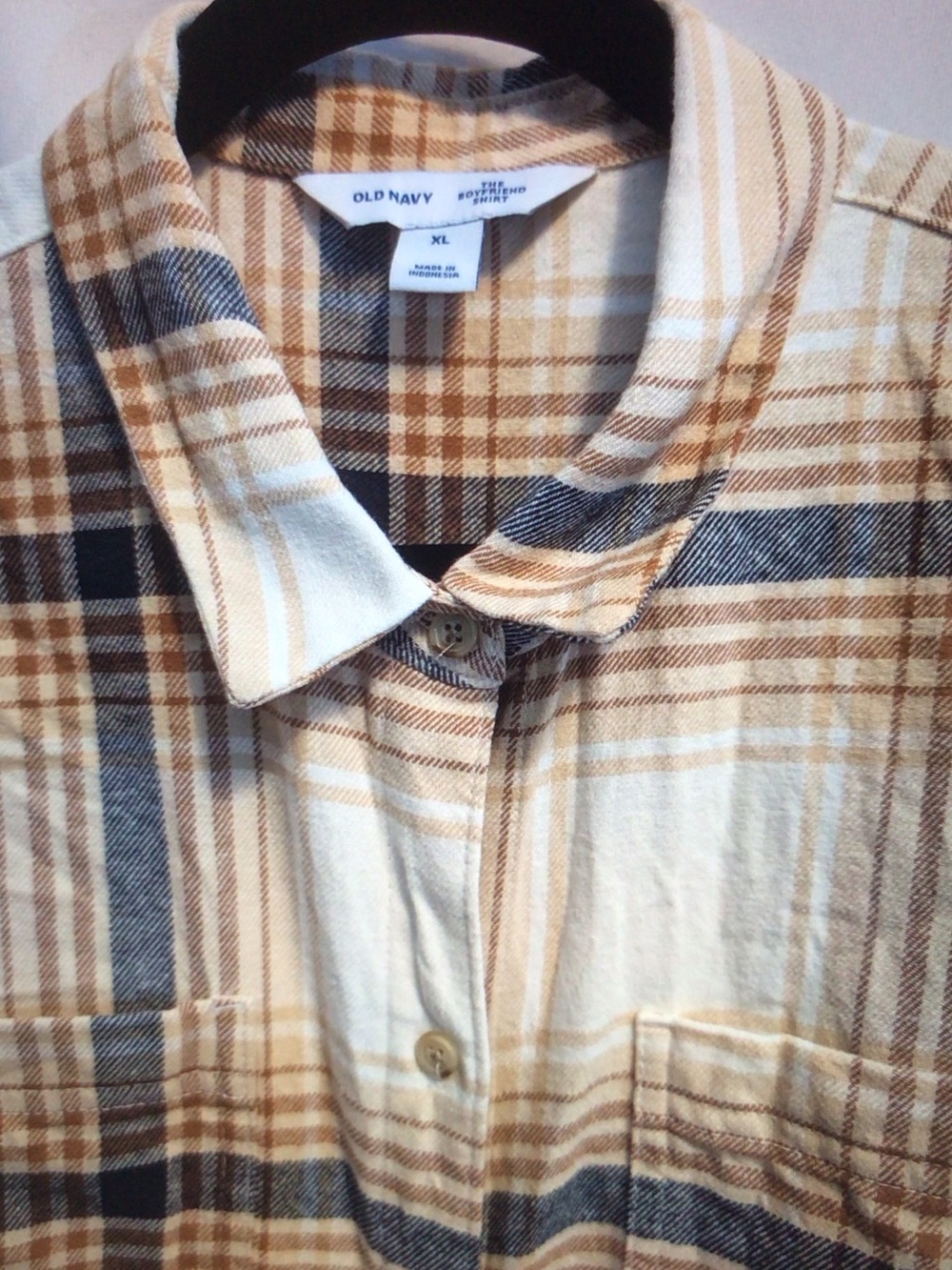 Old Navy Cream, Brown & Blue Plaid Button-Front Shirt - Picture 5 of 13